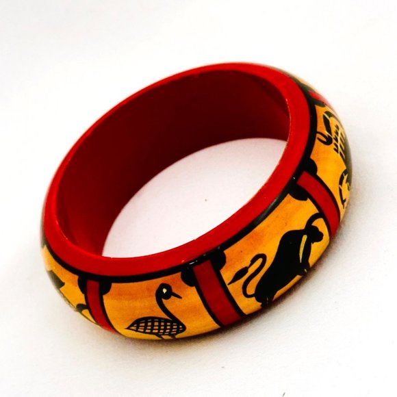 Hand Painted Wood Bangle. - Picture 2 of 7